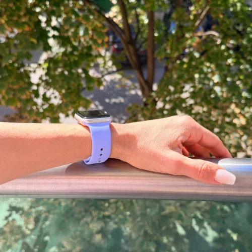 Apple Watch szilikon óraszíj gömb csattal /lila/ 40/41 és 42mm